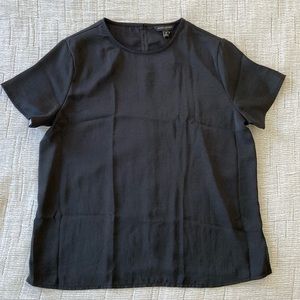 Banana Republic Black 100% polyester short-sleeve shirt